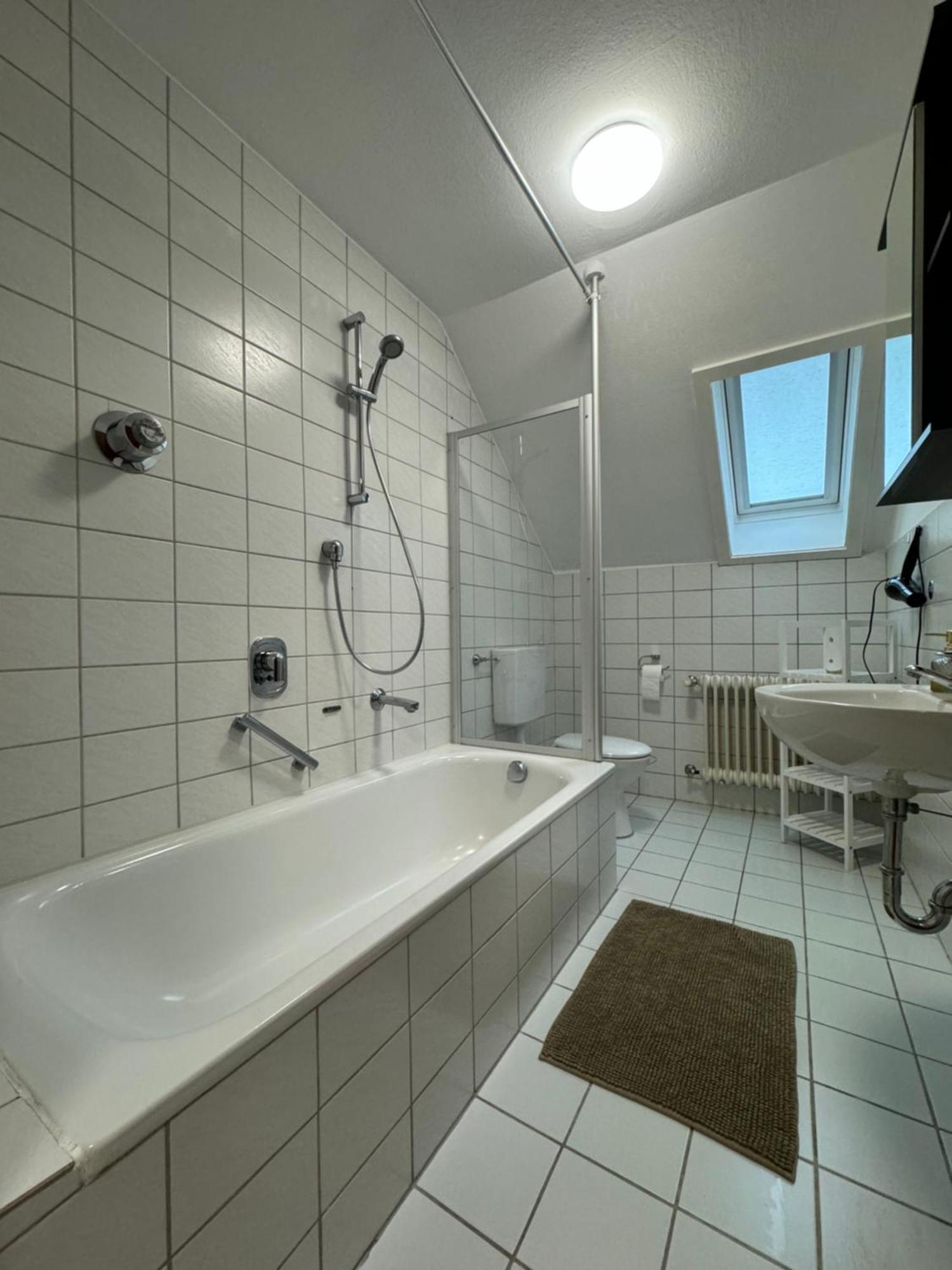 Fewo Boho 110 Qm Mit Bergblick 3 Min Bahnhof Apartamento Laufen Exterior foto